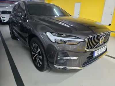 Volvo XC60 2024, 18284 км, за 36009.62 USD
