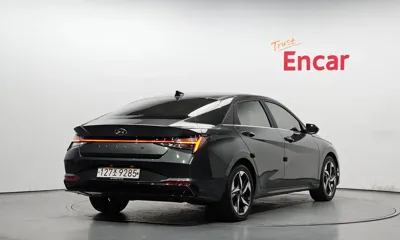 Hyundai Avante 2021, 76267 км, за 12046.62 USD