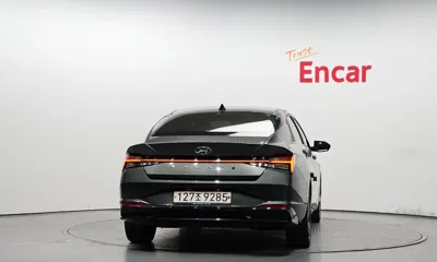 Hyundai Avante 2021, 76267 км, за 12046.62 USD
