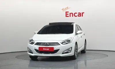 Hyundai i40 2014, 180234 км, за 3085.2 USD