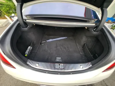 Mercedes-Benz S-Class · 2020 год