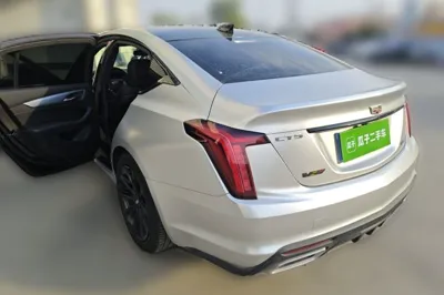 Cadillac CT5 2022, 56100 км, за 18371 USD