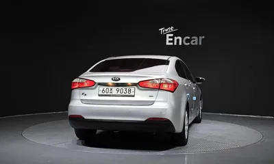 Kia K3 2013, 94960 км, за 3898.25 USD