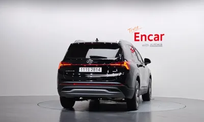 Hyundai Santafe 2023, 70709 км, за 17318.89 USD