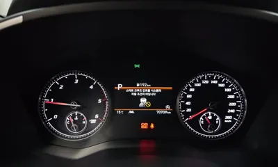 Hyundai Santafe 2023, 70709 км, за 17318.89 USD - фото 8