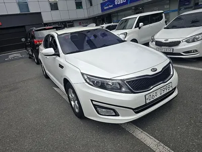 Kia K5 2015, 145011 км, за 4030.42 USD