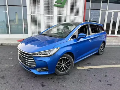 BYD MAX 2018, 78000 км, за 4397.26 USD - фото 6