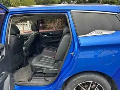 BYD MAX 2018, 78000 км, за 4397.26 USD - фото 8