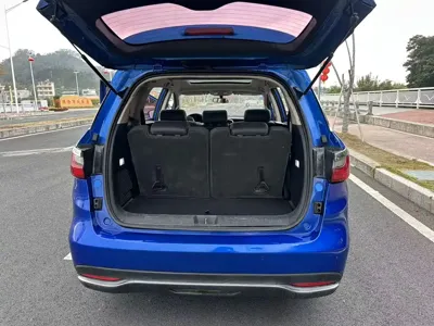 BYD MAX 2018, 78000 км, за 4397.26 USD - фото 19