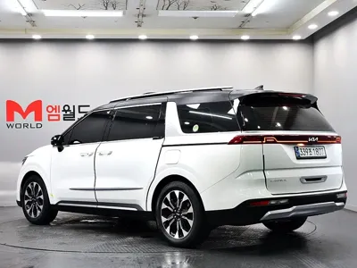Kia Canival 2021, 144264 км, за 15823.4 USD