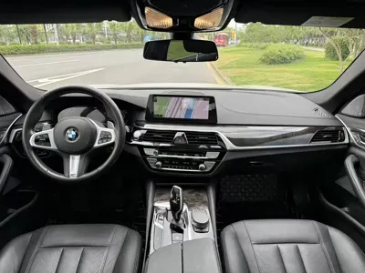 BMW 5 Series 2020, 45000 км, за 26308.07 USD - фото 8