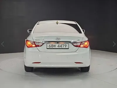 Hyundai Sonata 2013, 104499 км, за 3250.34 USD
