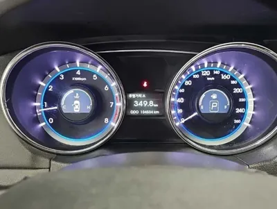 Hyundai Sonata 2013, 104499 км, за 3250.34 USD - фото 6