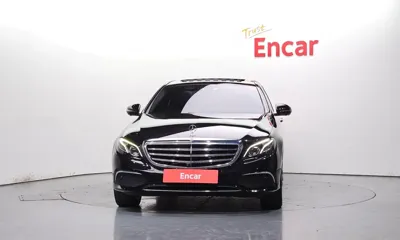 Mercedes-Benz E-Class 2018, 177188 км, за 11376.19 USD