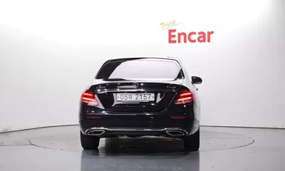 Mercedes-Benz E-Class 2018, 177188 км, за 11376.19 USD