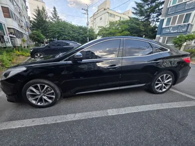 Hyundai Grandeur 2015, 166020 км, за 3615.64 USD - фото 8