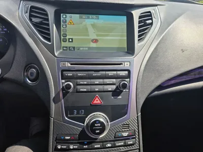 Hyundai Grandeur 2015, 166020 км, за 3615.64 USD - фото 12