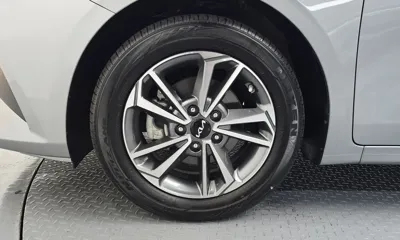 Kia K3 2022, 32544 км, за 12997.24 USD