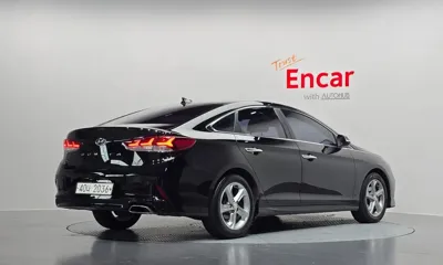 Hyundai Sonata 2018, 183844 км, за 5883.13 USD