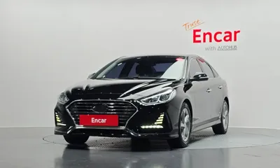 Hyundai Sonata 2018, 183844 км, за 5883.13 USD