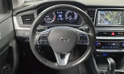 Hyundai Sonata 2018, 183844 км, за 5883.13 USD - фото 13