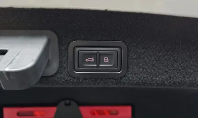Audi A6 2016, 43422 км, за 12472.1 USD - фото 20