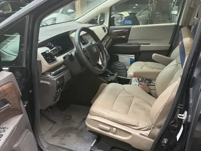 Honda Odyssey 2016, 230000 км, за 8799.12 USD