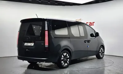 Hyundai Staria 2022, 93158 км, за 20416.25 USD