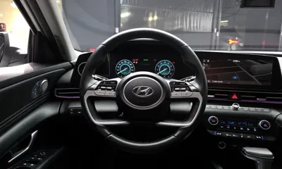 Hyundai Avante 2021, 62060 км, за 12165.93 USD - фото 13