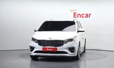 Kia Canival 2019, 157628 км, за 5795.4 USD