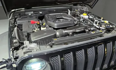 Jeep Wrangler 2023, 40053 км, за 32153.17 USD - фото 6