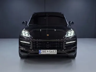 Porsche Cayenne 2024, 16630 км, за 91899.7 USD
