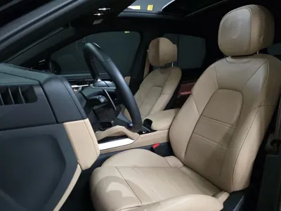 Porsche Cayenne 2024, 16630 км, за 91205.26 USD - фото 10