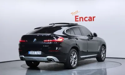BMW X4 2023, 72347 км, за 31053.84 USD
