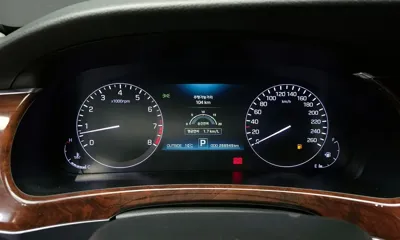 Hyundai Equus 2013, 268549 км, за 2363.14 USD - фото 8