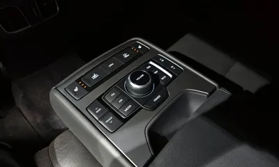 Hyundai Genesis 2016, 152081 км, за 6371.52 USD - фото 19