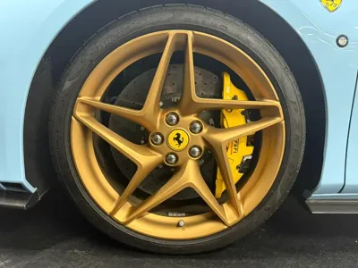 Ferrari F8 2022, 2400 км, за 325733.07 USD