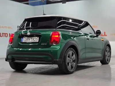 MINI Cooper 2022, 43553 км, за 13022.81 USD