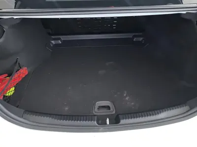 Mercedes-Benz C-Class 2022, 72300 км, за 25897.08 USD