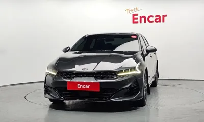 Kia K5 2021, 42014 км, за 12034.88 USD