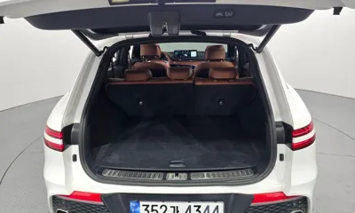 Genesis GV70 2023, 50463 км, за 27192.32 USD - фото 20