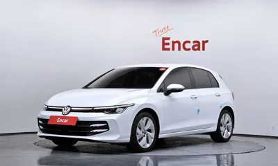 Volkswagen Golf · 2025 год