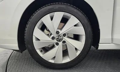 Volkswagen Golf 2025, 5317 км, за 23106.21 USD