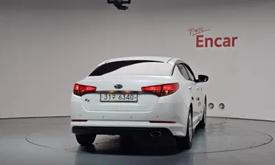 Kia K5 2012, 140065 км, за 2511.9 USD