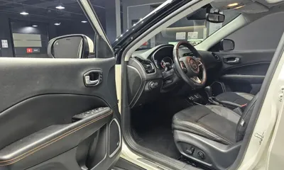 Jeep Compass 2021, 12989 км, за 14246.69 USD - фото 10