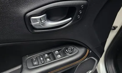 Jeep Compass 2021, 12989 км, за 14246.69 USD - фото 16