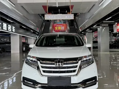 Honda Elysion 2021, 104000 км, за 21832.91 USD