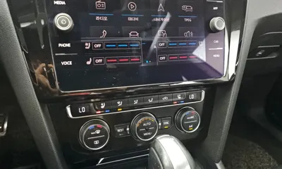 Volkswagen Arteon 2019, 156523 км, за 10994.64 USD - фото 17