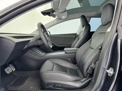 Tesla Model 3 2024, 36000 км, за 28736.27 USD - фото 10