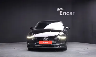 Hyundai Sonata 2020, 118930 км, за 9382.23 USD